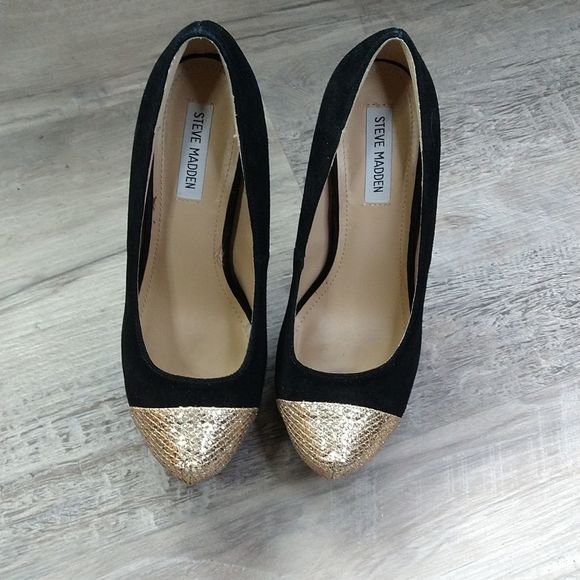 Steve Madden Black Suede and Gold Platform Heels - Picture 3 of 12